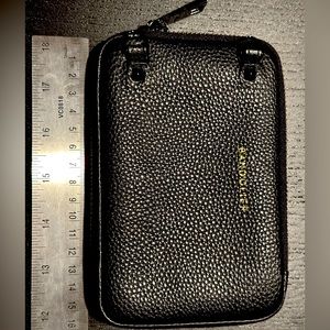 Bandolier Expanded Pouch pebble leather with pewter hardware